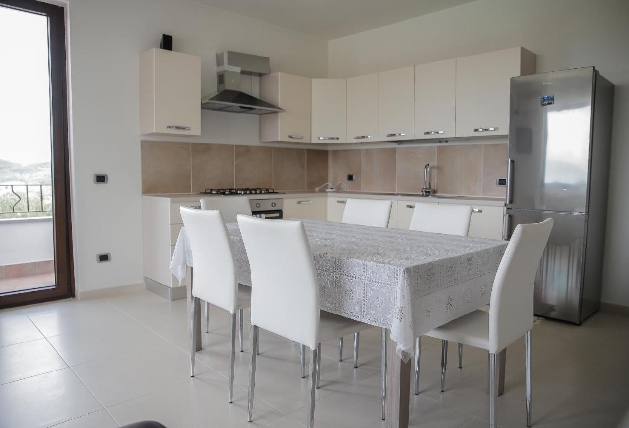 Villa Santoro Ai Tre Ulivi Con Piscina Privata Caiazzo ภายนอก รูปภาพ
